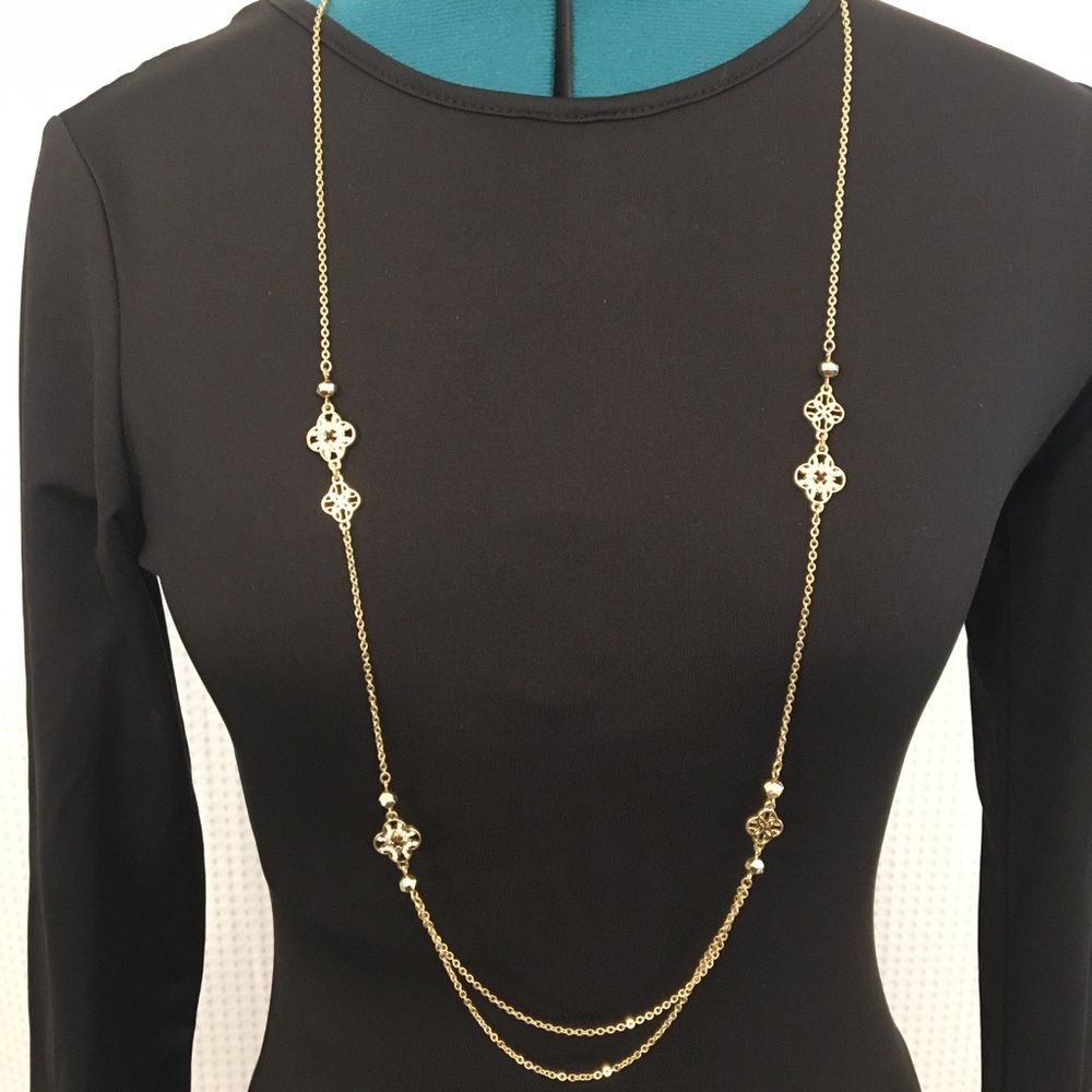 NWOT Vera Bradley Long Pave Motif Necklace